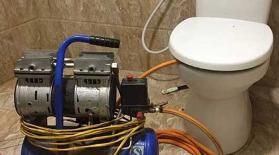 Thông bồn cầu Bình Dương